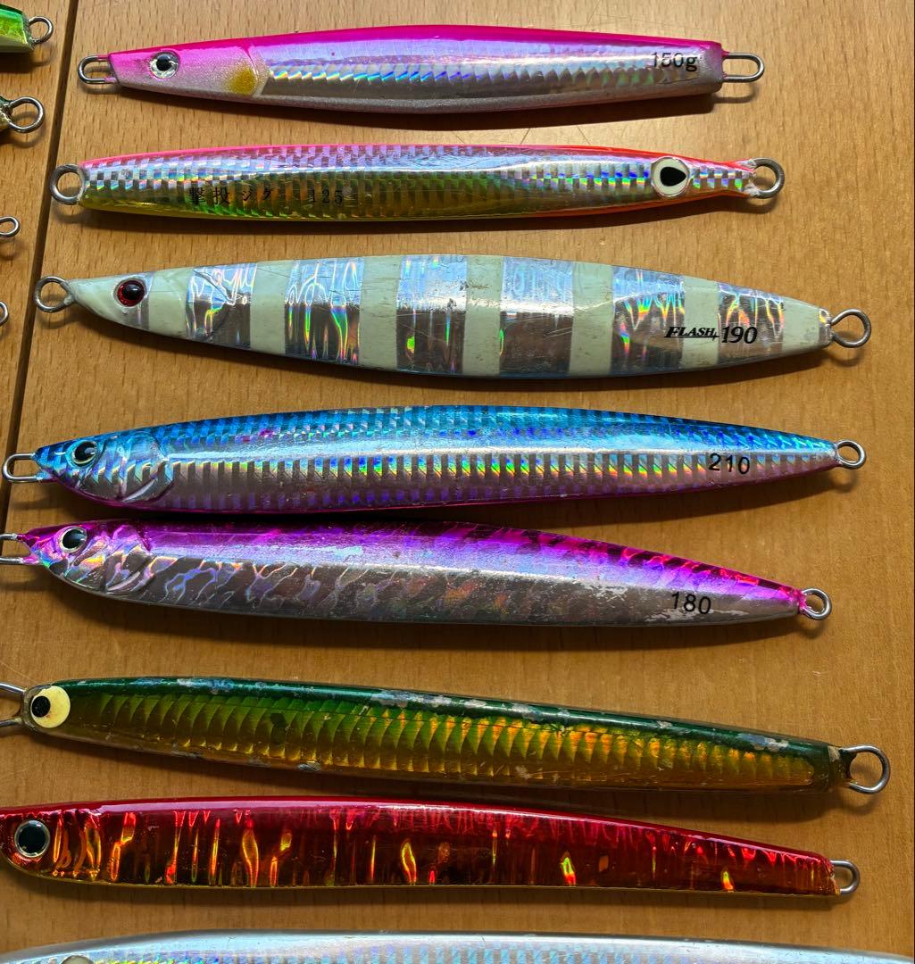 メタルジグ　ジグケース　28本セット　まとめ売り　青物、タチウオ 等