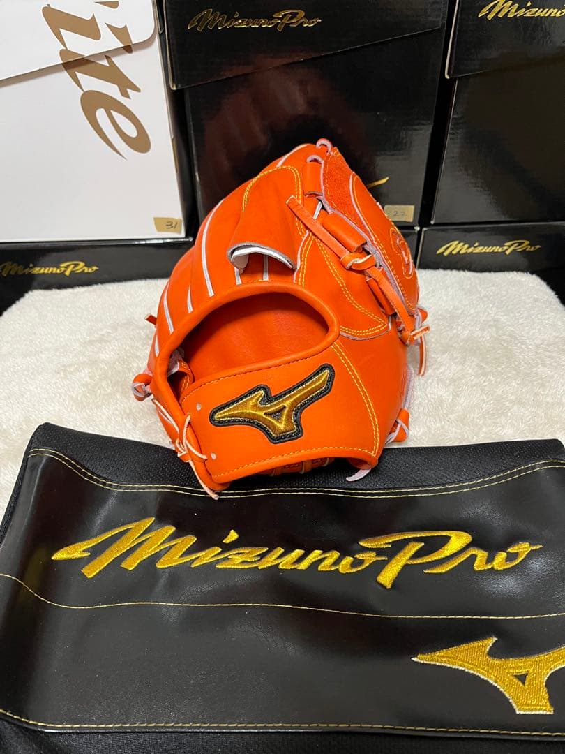 ミズノプロ　硬式　投手用　中日・高橋宏斗型　野球