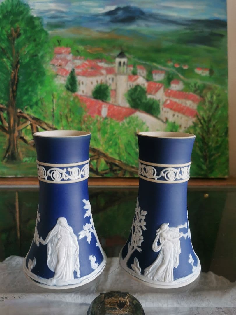 アンティーク英国 アダムスジャスパー カメオ技法 古ラッパ供物の女性像ペアベース