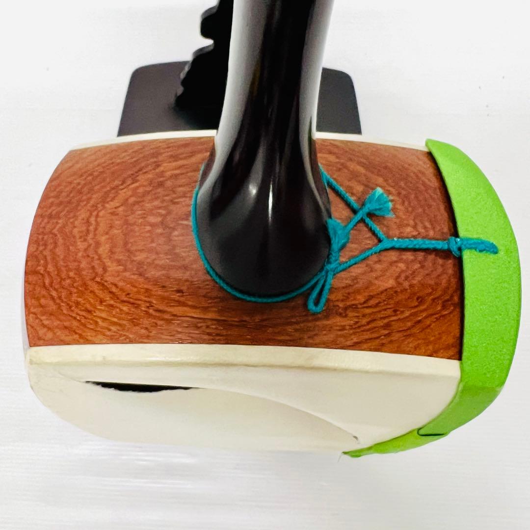 三味線　ハードケース付　紅木 綾杉胴 金細