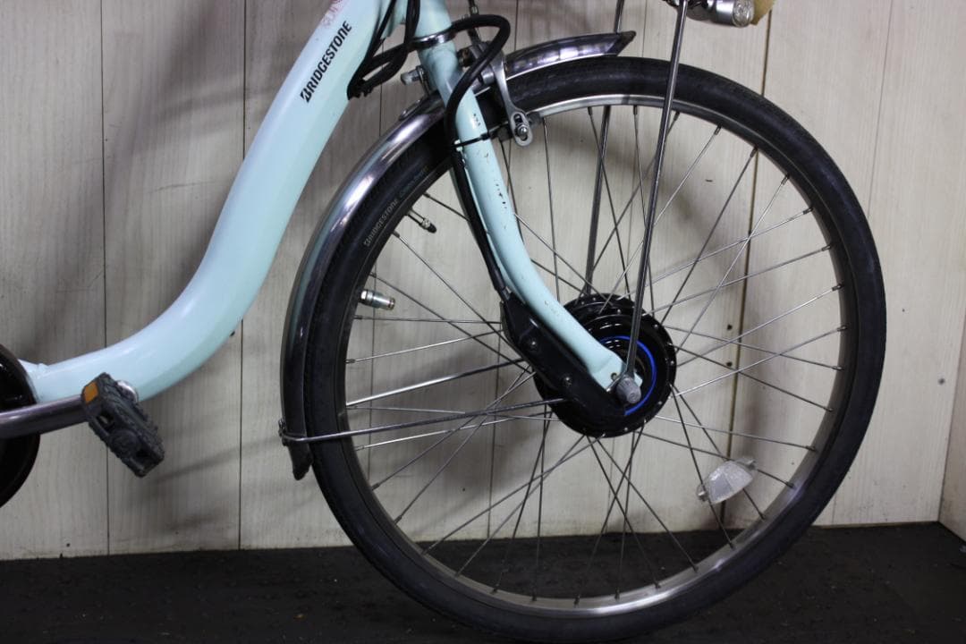 ブリヂストンフロンティア F4AB27 6AH 24インチ 3段 LED