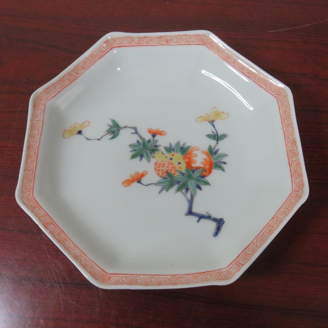伊万里 錦八角皿 中皿 歪み 極上品 その2 ザクロ 果実 明治