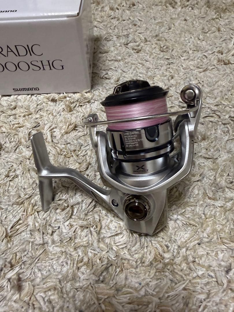 シマノ 19 ストラディック C2000SHG スピニングリール