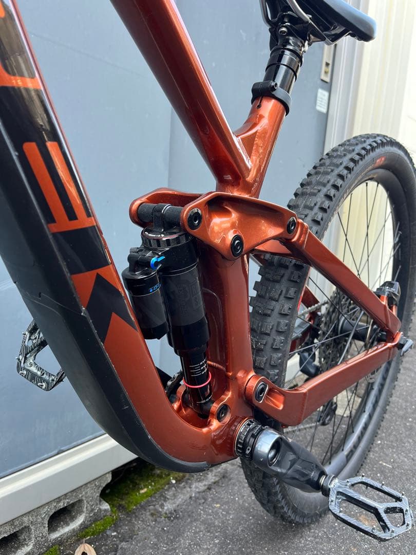 TREK SLASH 8 GEN5 トレックスラッシュ8