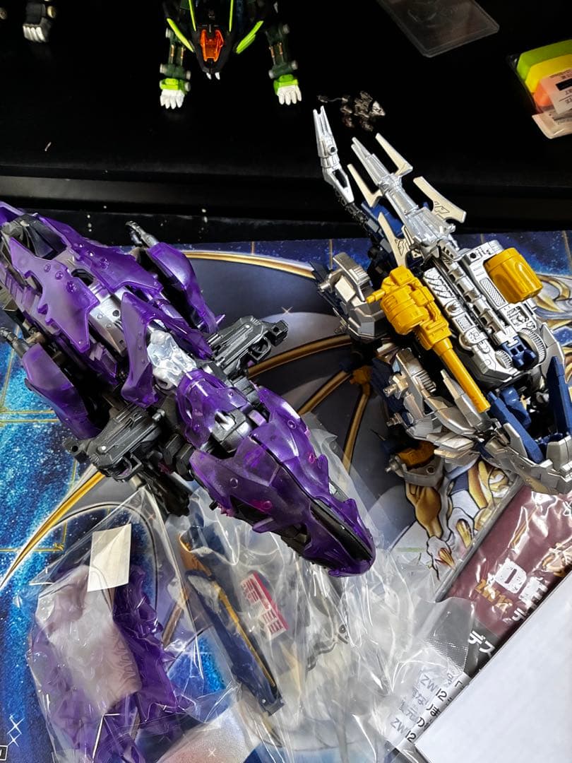 ゾイドワイルド　デスレックス　紫龍形態　ライガージアーサー　コロコロ限定