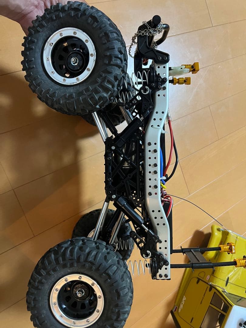 タミヤ　1/10 CR-01 ランドクルーザー40 クローラーRC