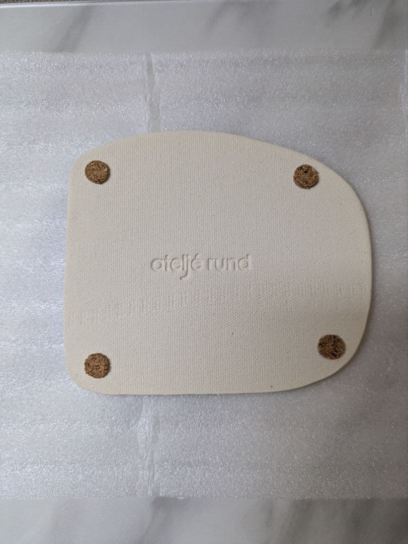 アトリエルンド　煙突ひとつの家