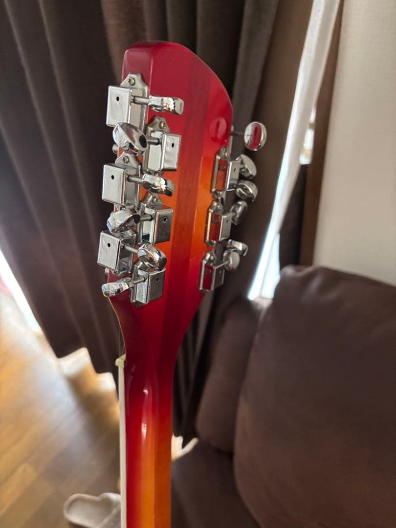 Rickenbacker 330-12タイプ