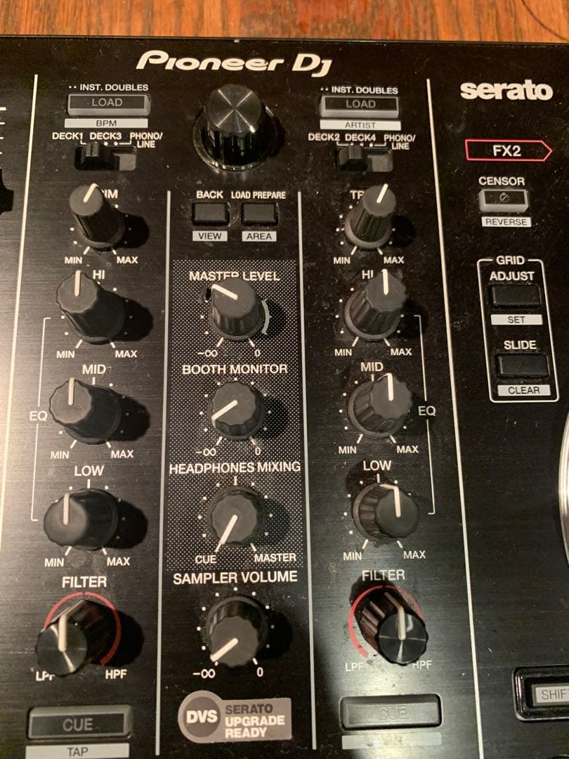 Pioneer DJ DDJ-SR2 コントローラー