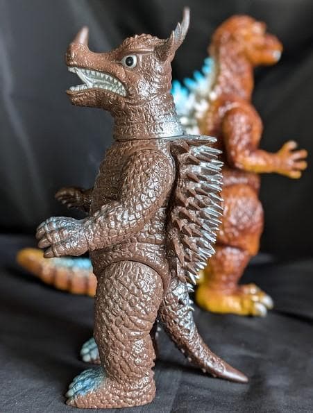 逆襲ゴジラ（Ｍ１号）＆アンギラス（ブルマァク）ソフビフィギュア２体セット