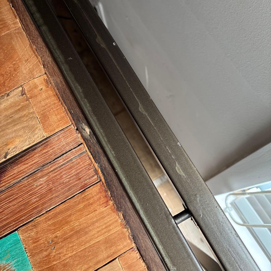 D-Bodhi FERUM INDUSTRIAL ダイニングテーブルセット