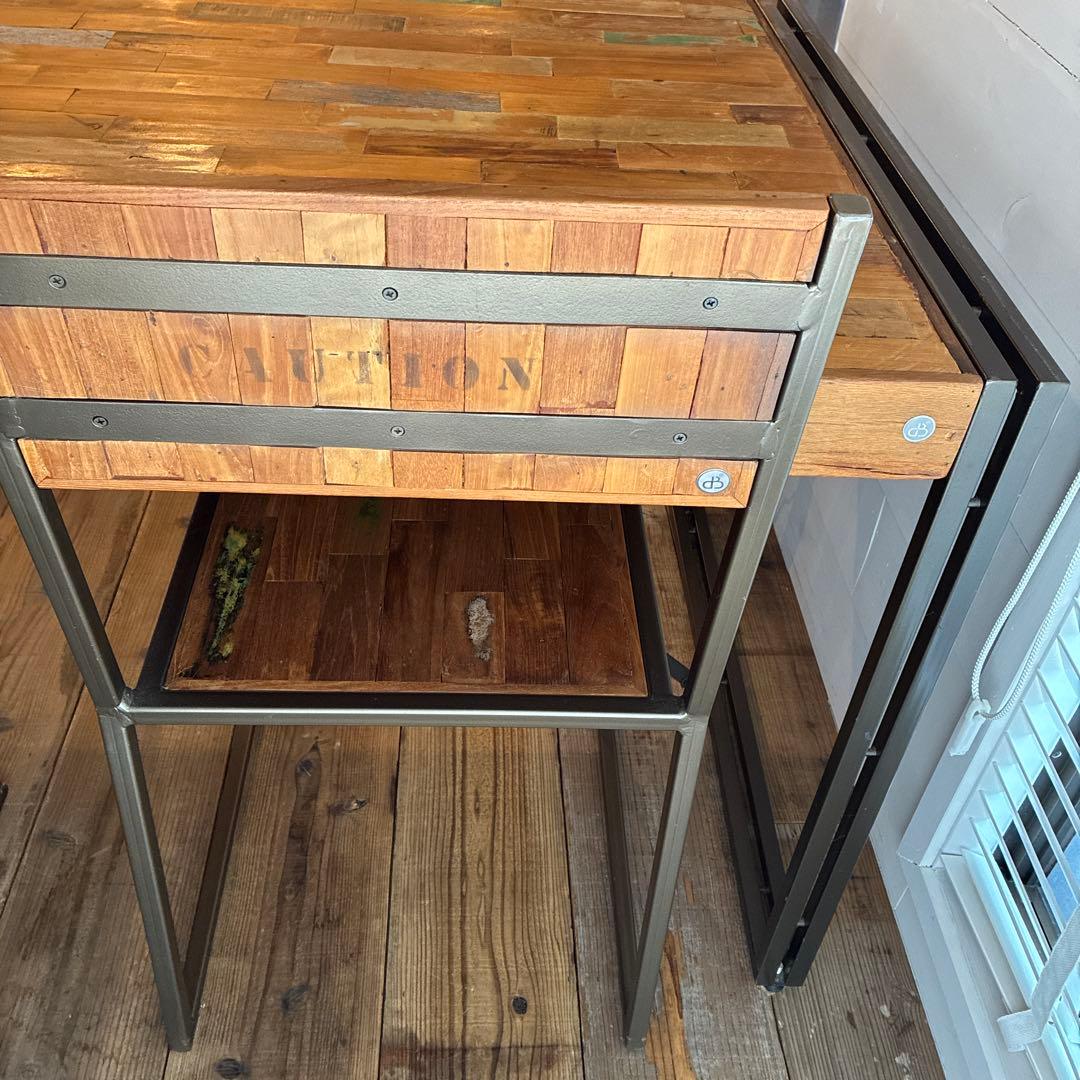 D-Bodhi FERUM INDUSTRIAL ダイニングテーブルセット