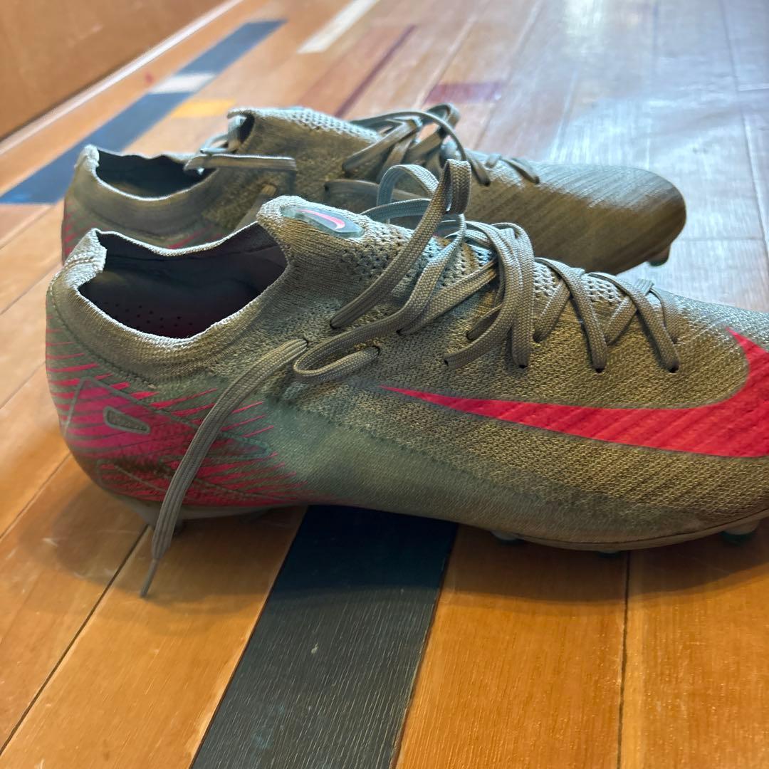 Nike サッカーシューズ スパイク グレー/ピンク
