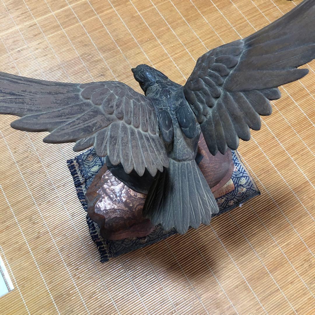【床置】置物　鷹　鷲　金属製　組み立て式　金属工芸品　インテリア　銅