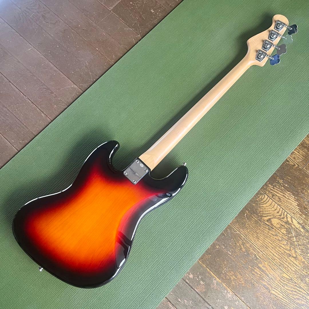 【美品】Bacchus JAZZ BASS タイプ