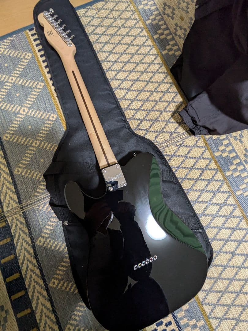 Squier by fender telecaster deluxe　black