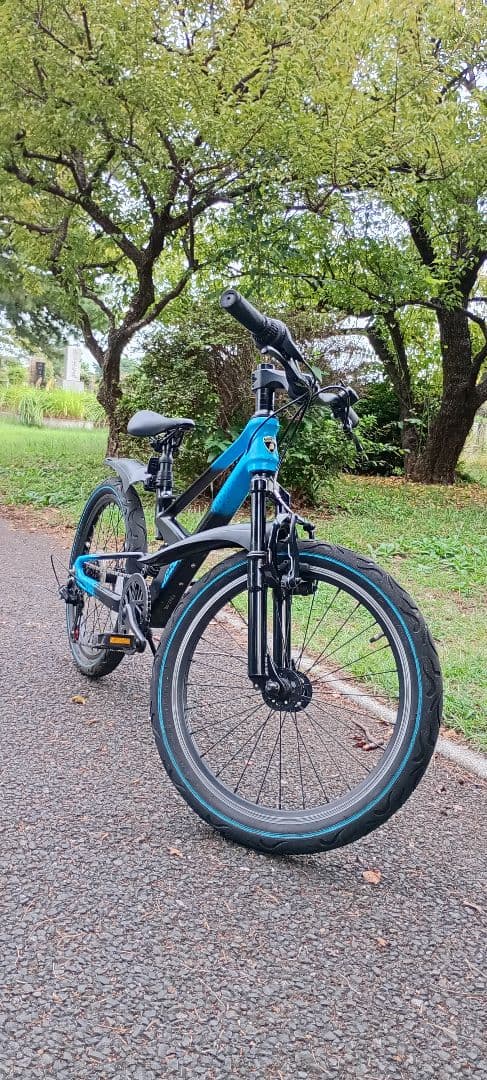 Lamborghini　ランボルギーニ　 20インチ 　7速　子供用　自転車