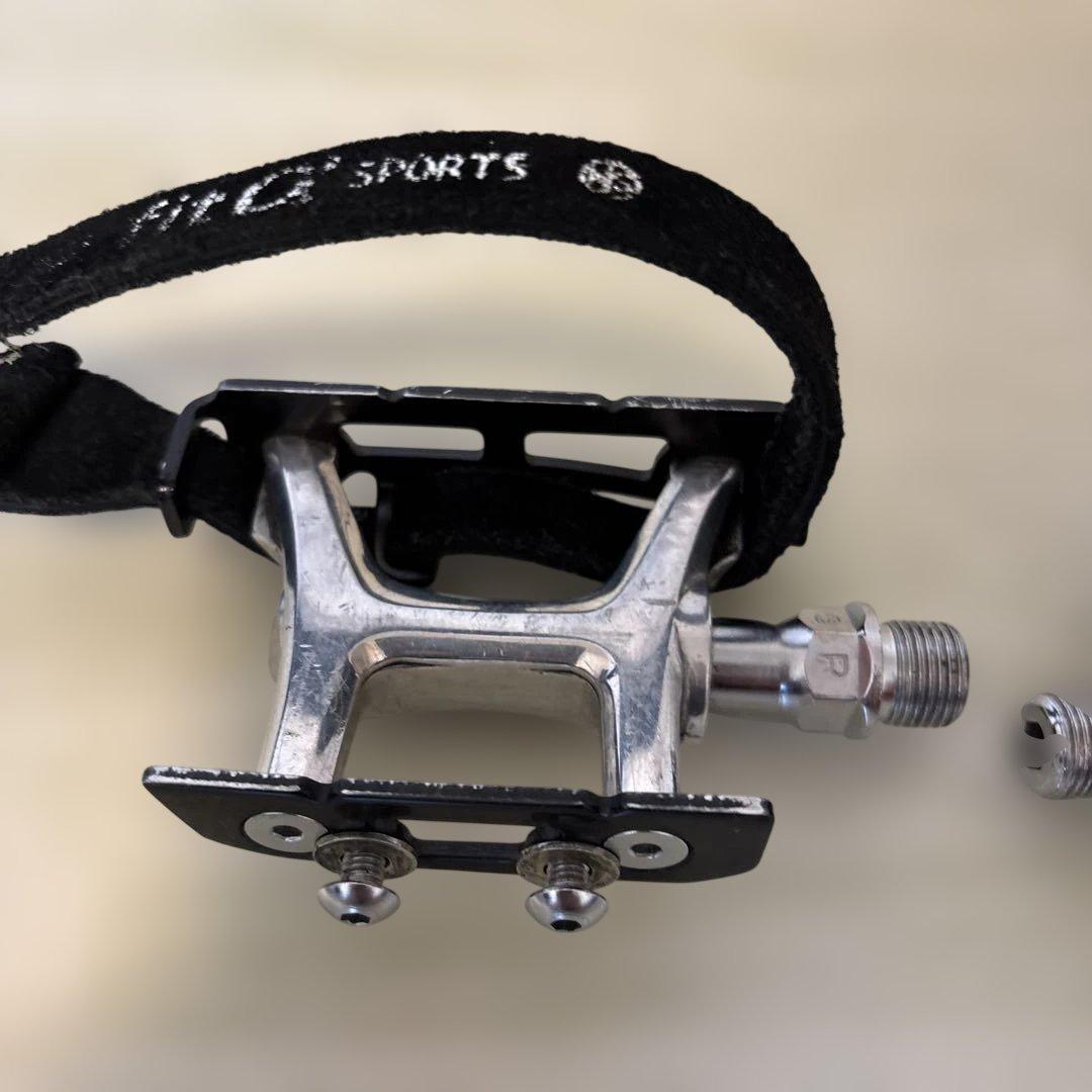競輪、トラック競技用ペダルのセット