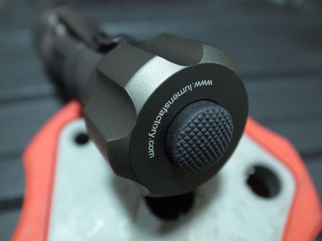 ライト・ランタン surefire c2 centurion+lumensfactory sw02