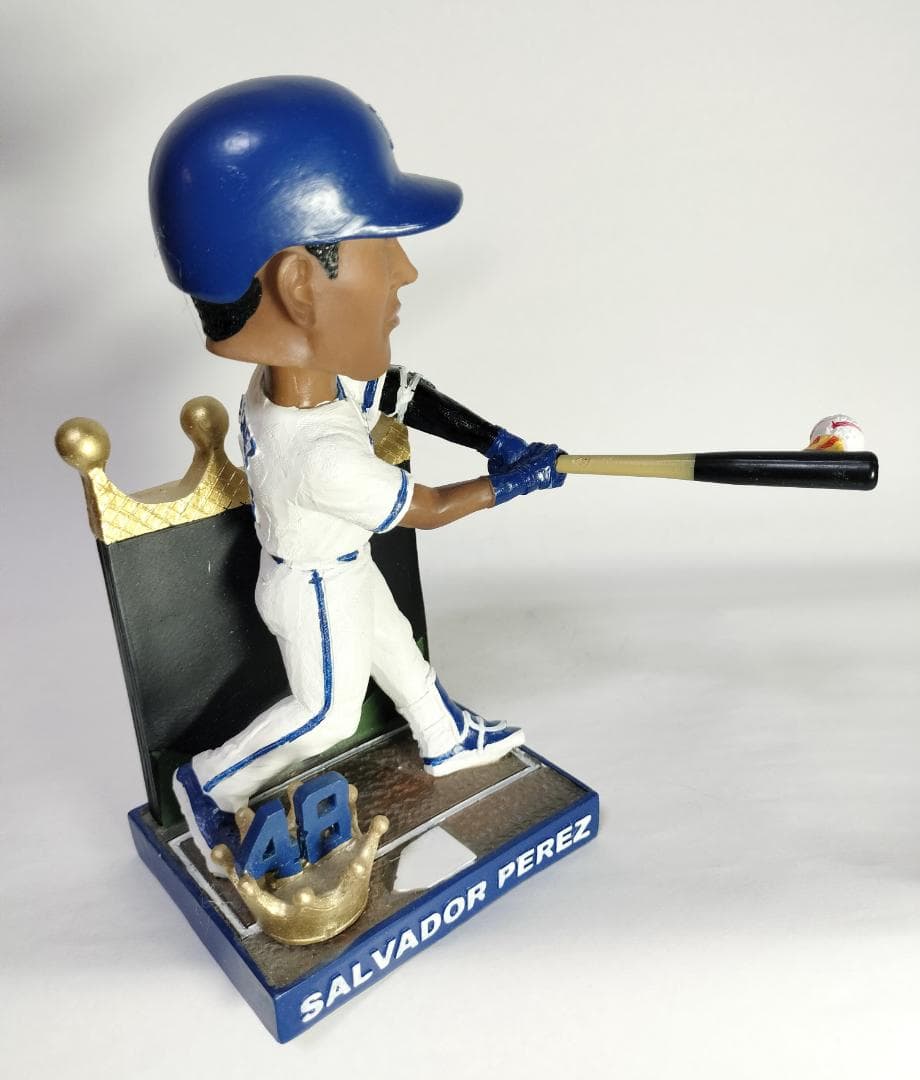 サルバドール・ぺレス／”本塁打王” ボブルヘッド人形 (ロイヤルズ）