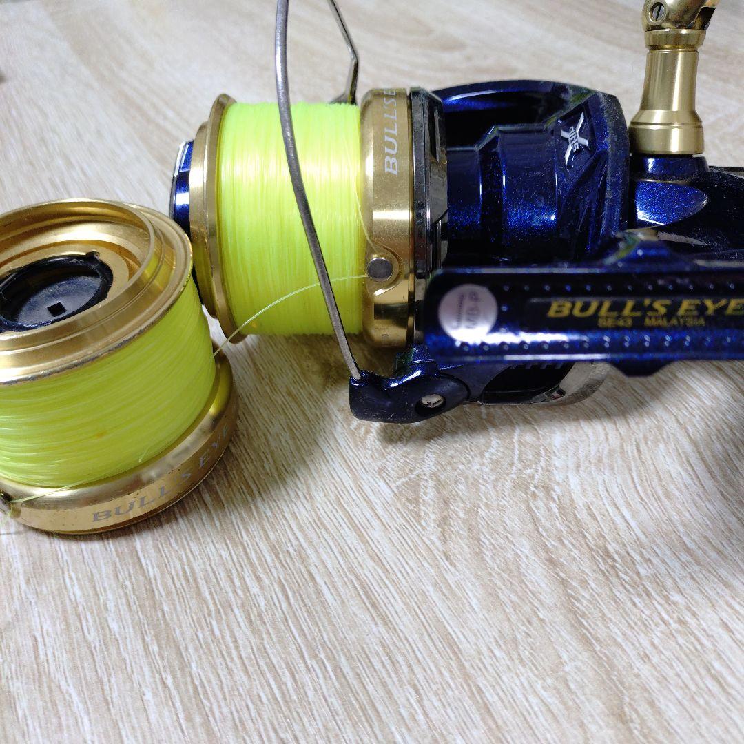 BULL'S EYE SE43 スピニングリール 2スプール付き