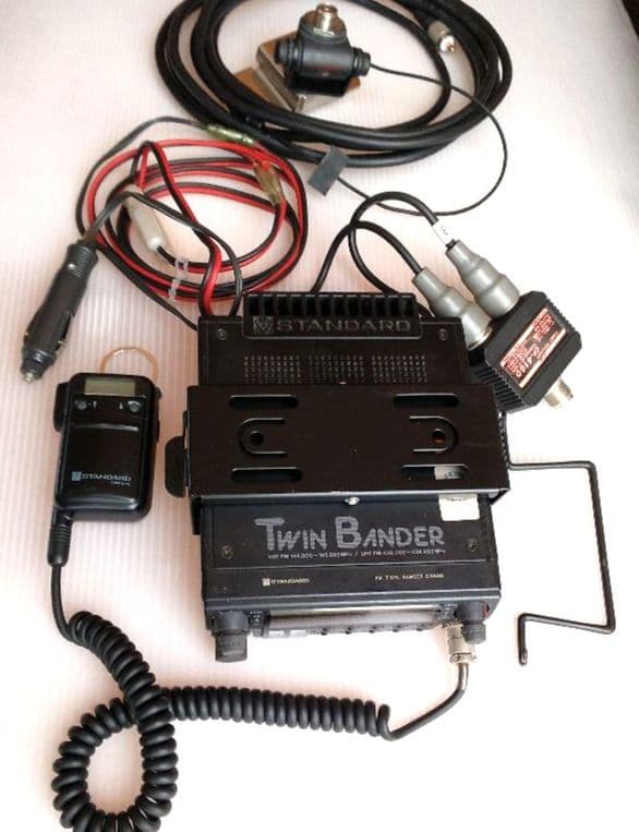 144/430MHz帯FM ツインバンダーC5600 (スタンダード)ほか