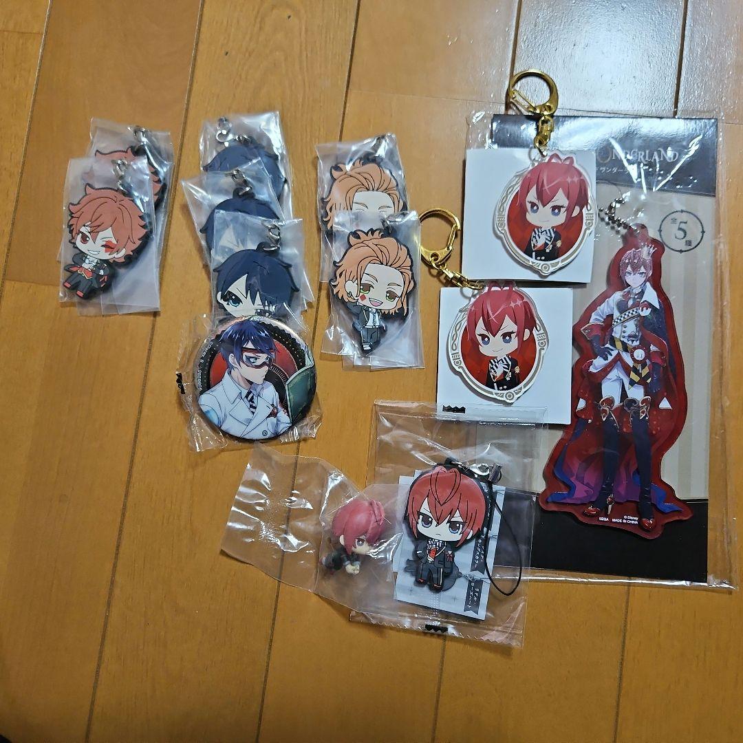 ツイステッドワンダーランド グッズ まとめ売り