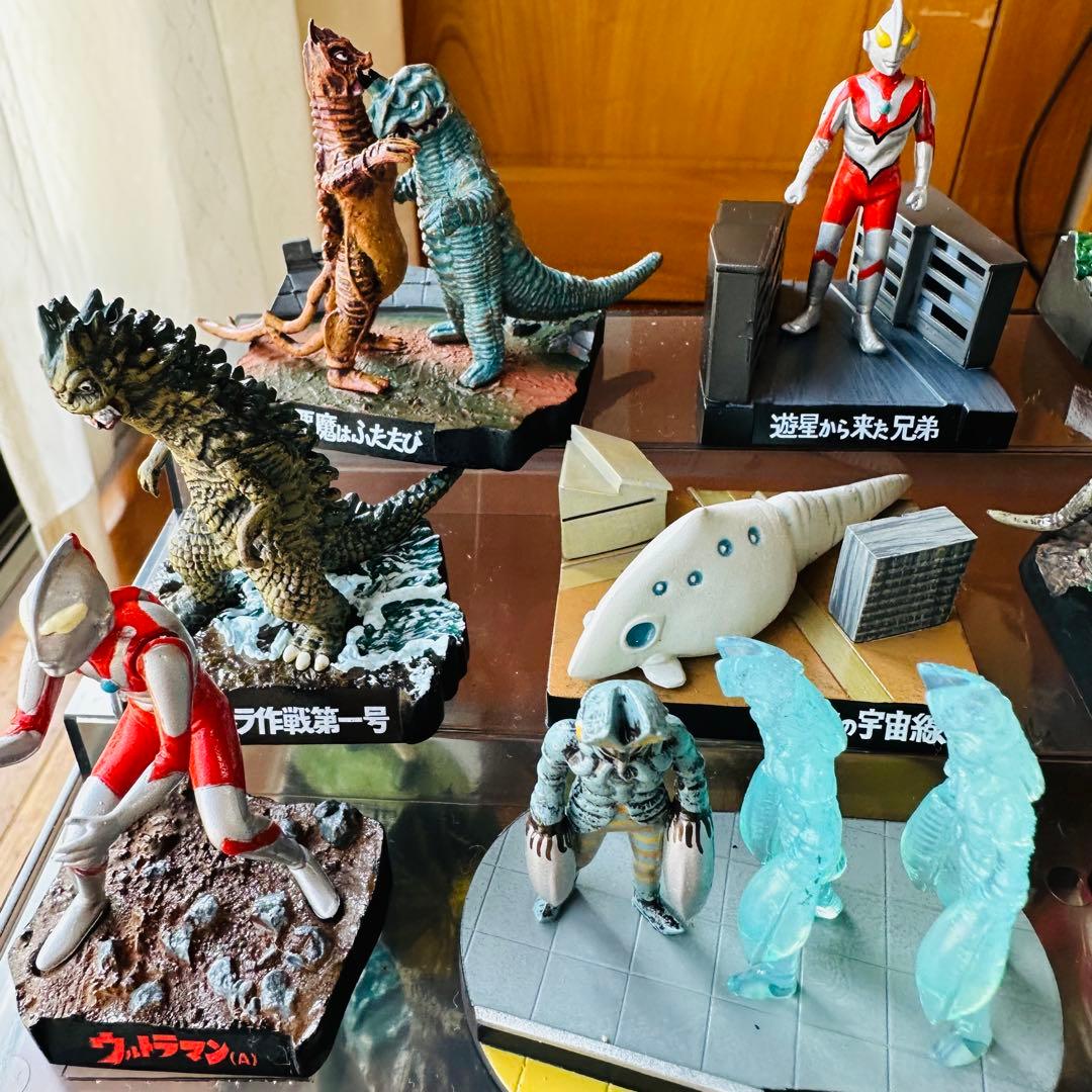 ウルトラ怪獣名鑑 まとめ売り34個