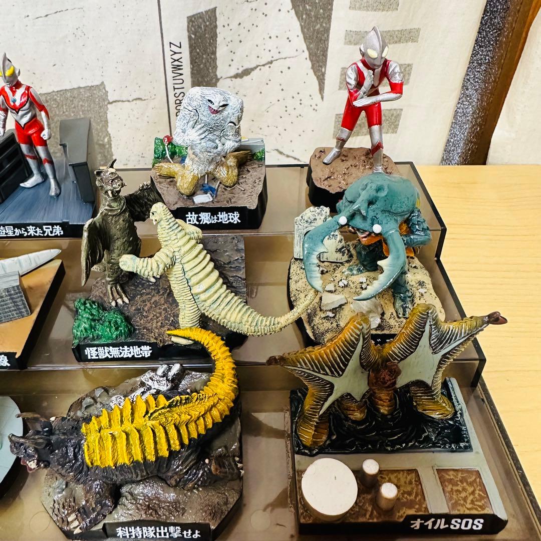 ウルトラ怪獣名鑑 まとめ売り34個