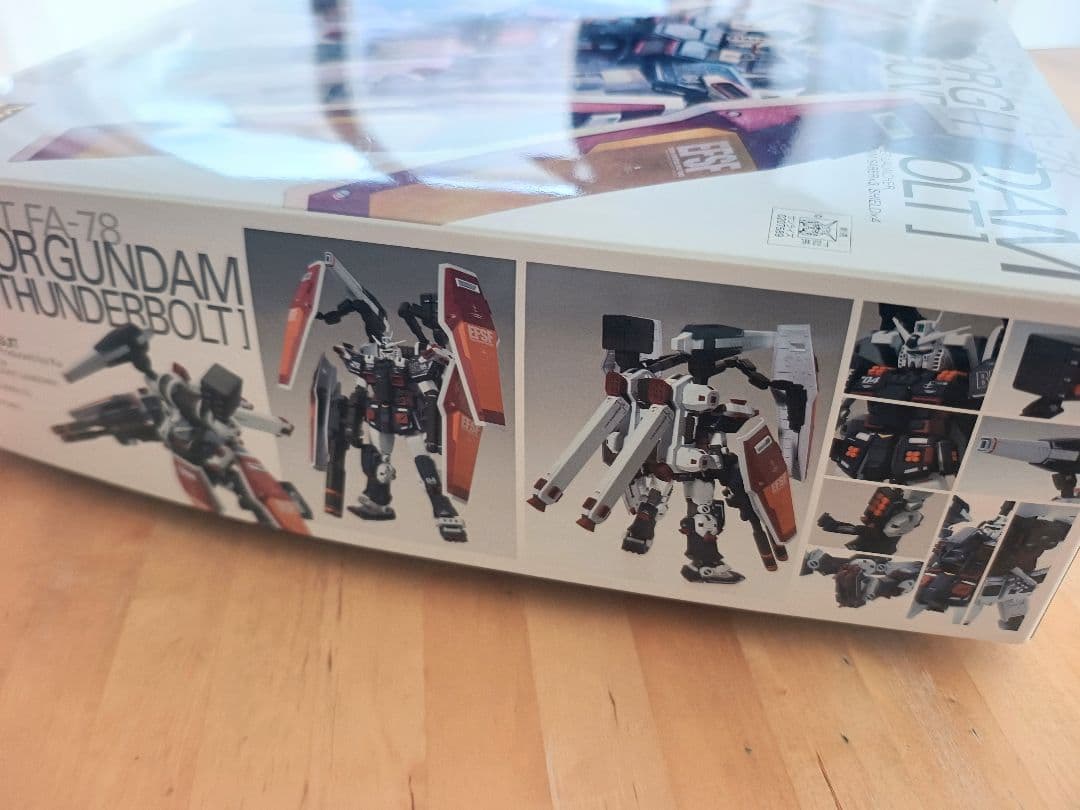 【プレミアムデカール付未組立】MG フルアーマーガンダム＆サイコザクVer.Ka