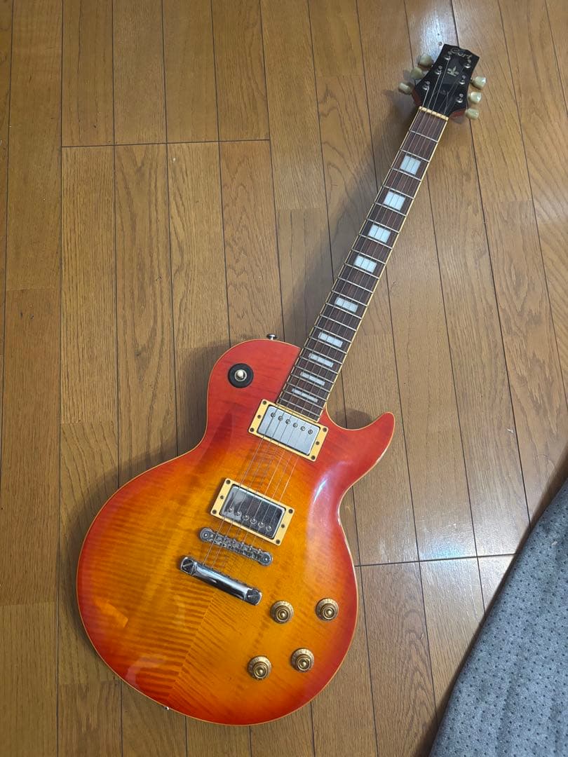 美品Cort レスポールタイプ