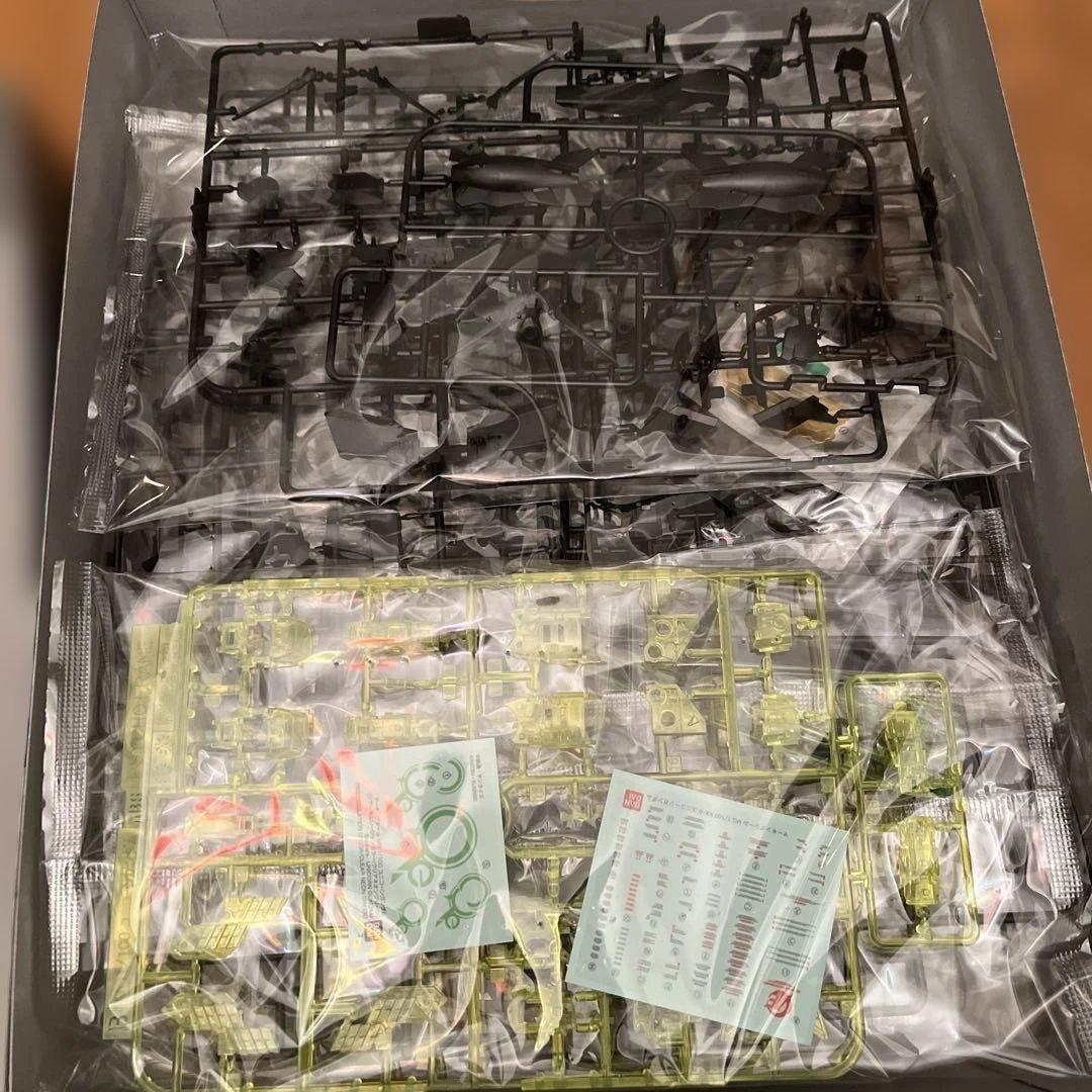 MGユニコーンガンダム　リサーキュレーションカラーリミテッドクリアネオングリーン