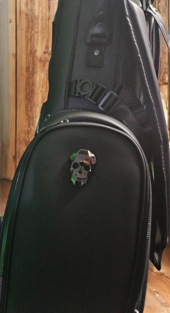 k送料無料/新品未使用　AMAZINGCORE 軽量スタンド式ゴルフバッグ