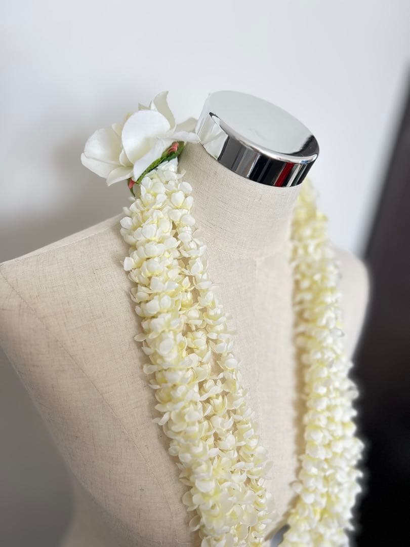 3058. フラダンス　タヒチアン　レイ　フラワーレイ　ピカケ　5連　ホワイト系