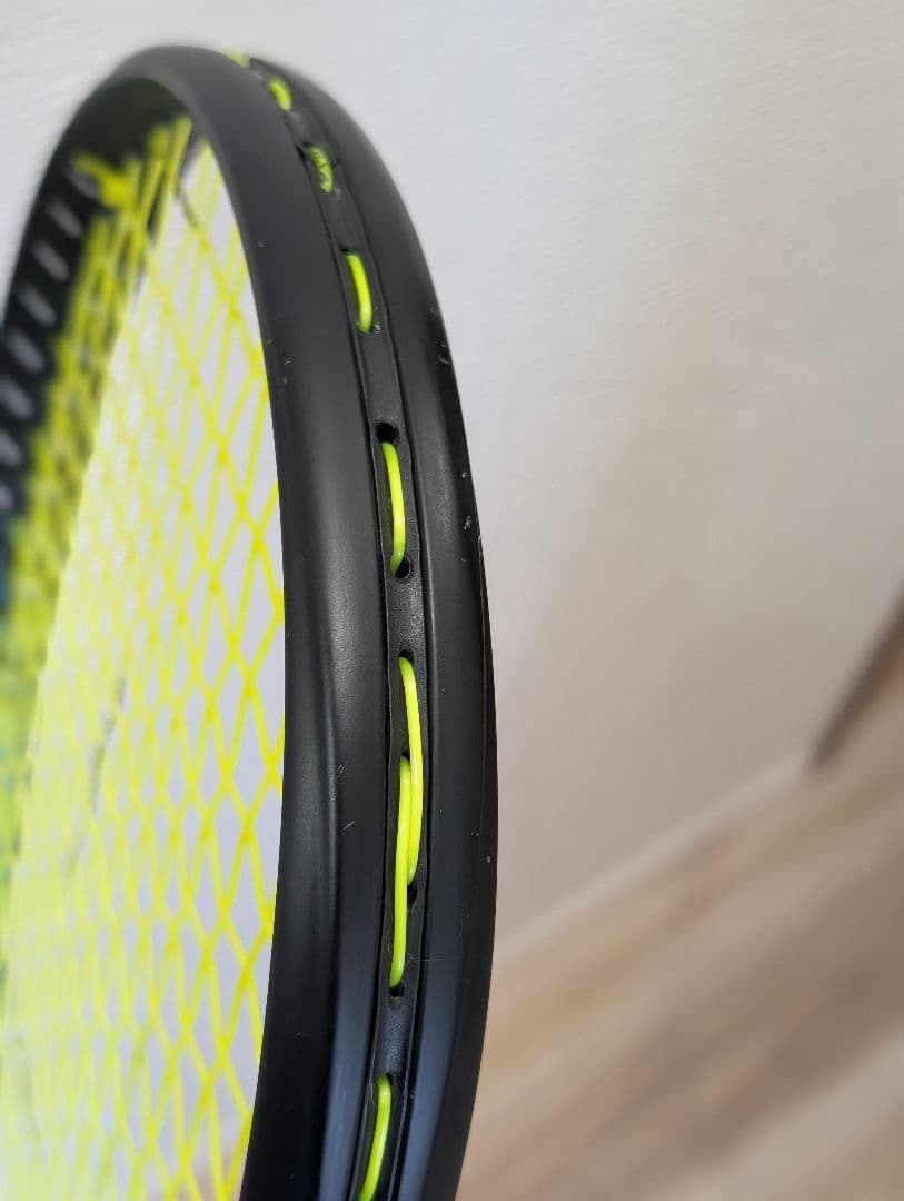 ミズノ　ＤフォースＶ１０　美品　テニスラケット　ディーフォース