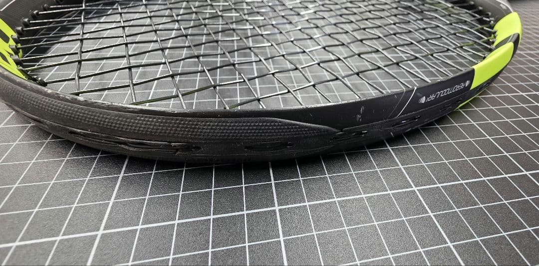 バボラ☆Babolat Pure Aero #2　振動止め付！