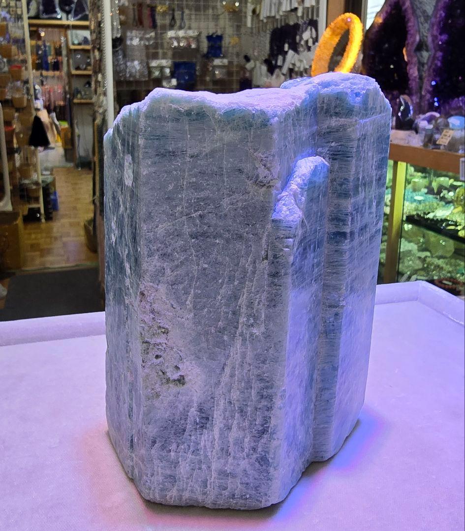 特大！アクアマリン　柱状結晶