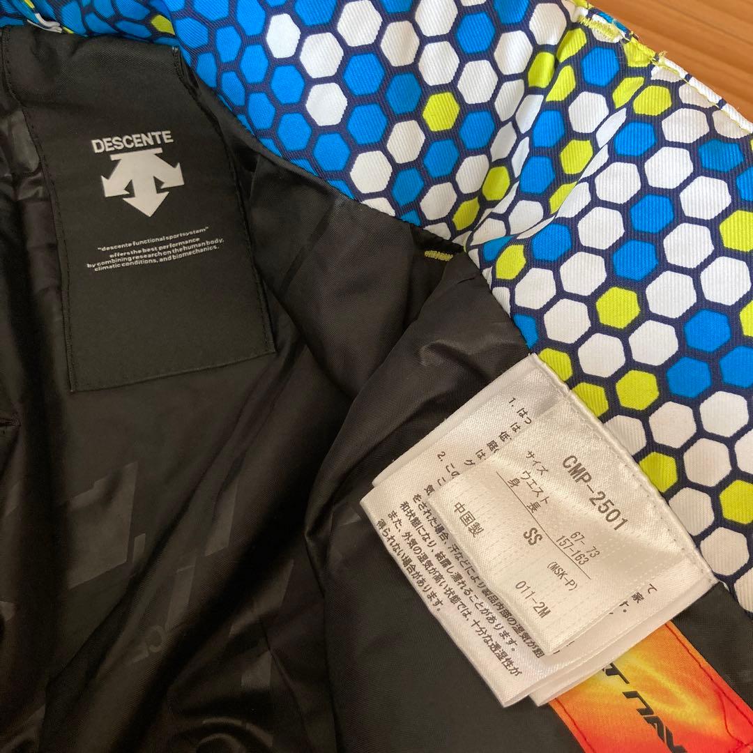 デサントスノーウェア