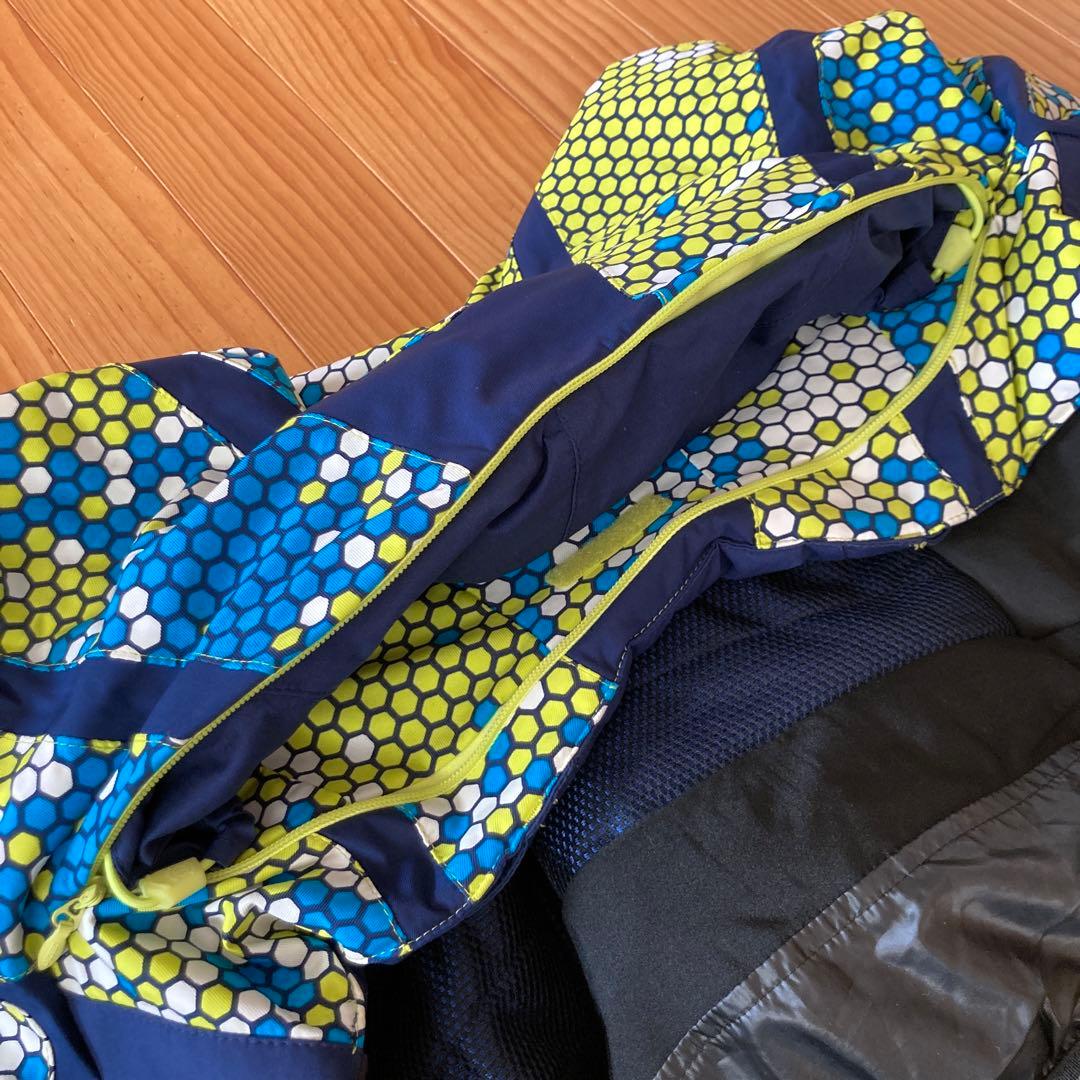 デサントスノーウェア