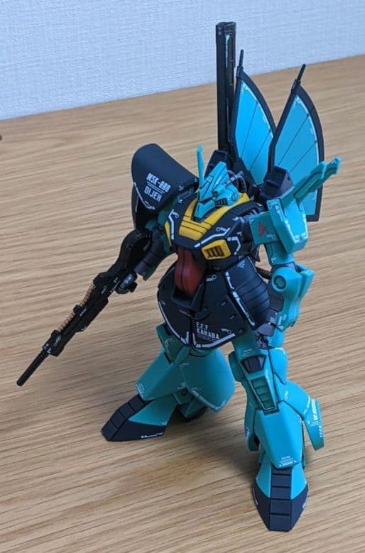 「人は同じ過ちを繰り返す。まったく…」ガンプラ完成品　1/144　HG　ディジェ