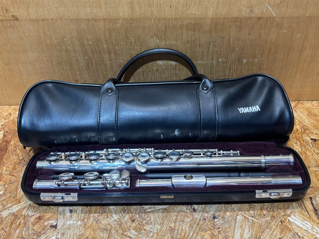 YAMAHA フルート 211 レザーバッグ ケース付き