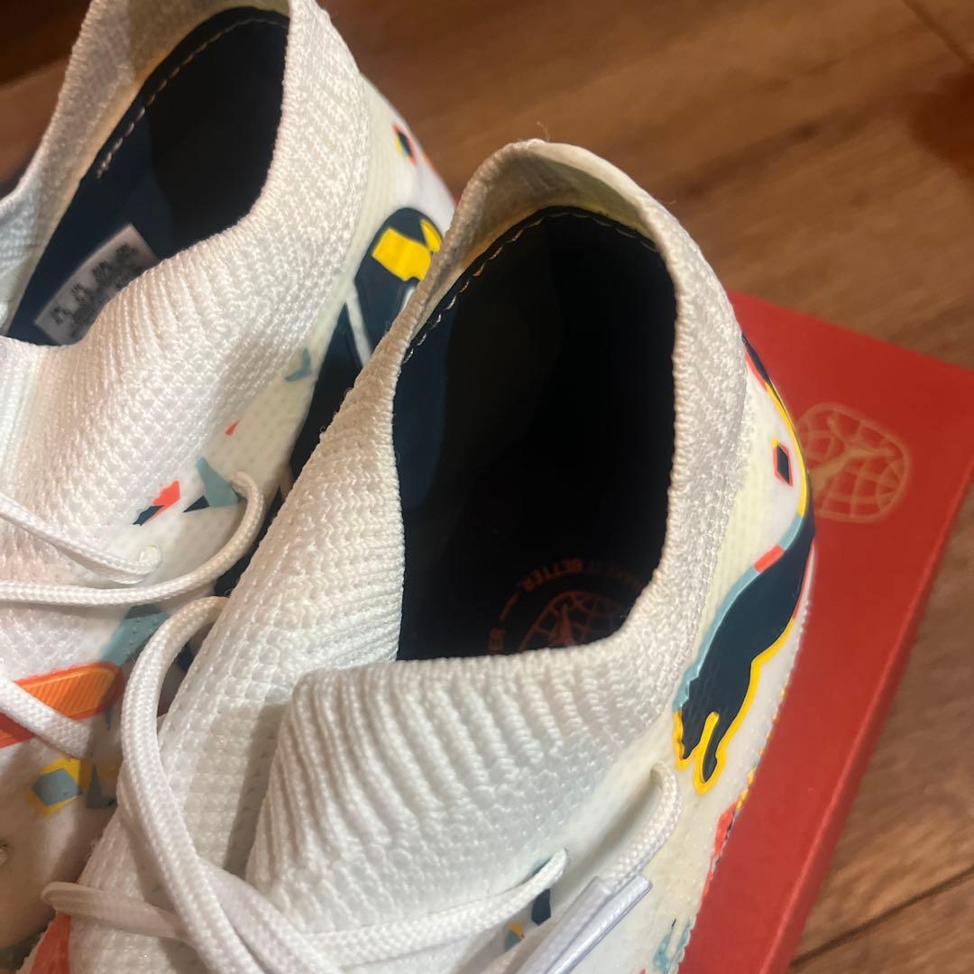 未使用　プーマ　フューチャー 7 アルティメット FG AG 23.5cm