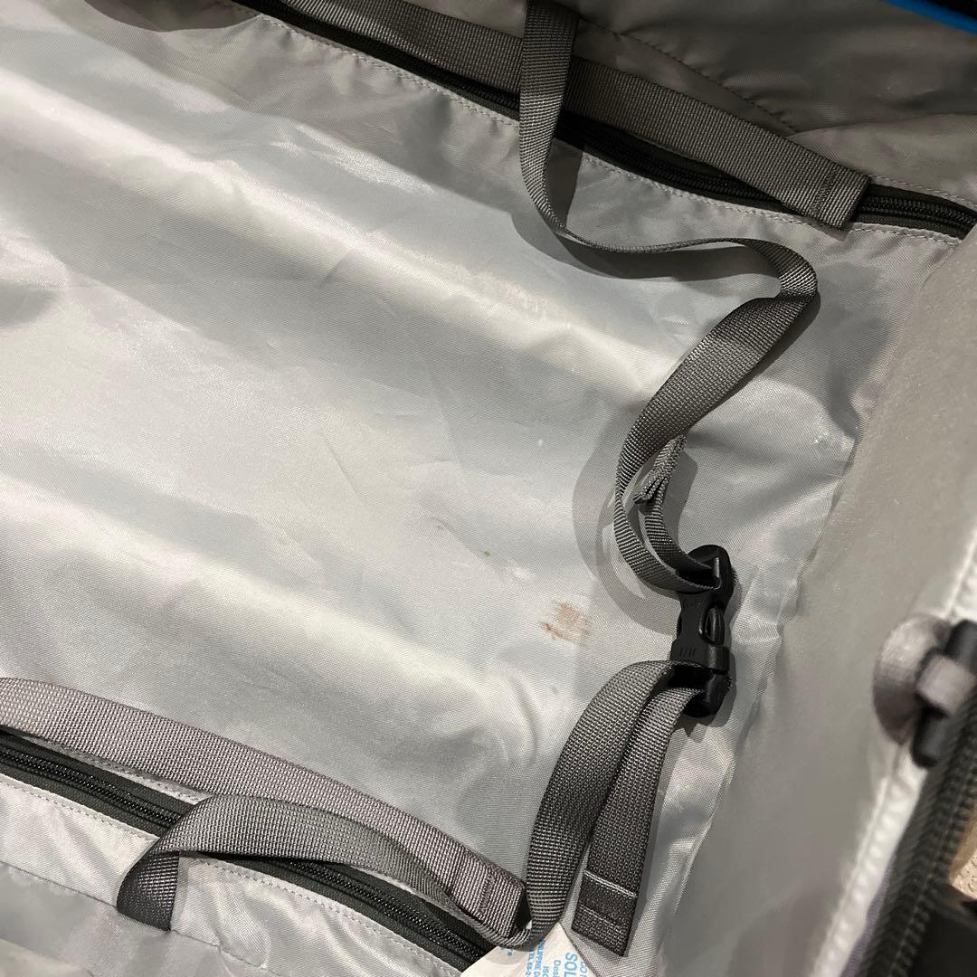 廃盤 Patagonia Transport Roller 60L 49410