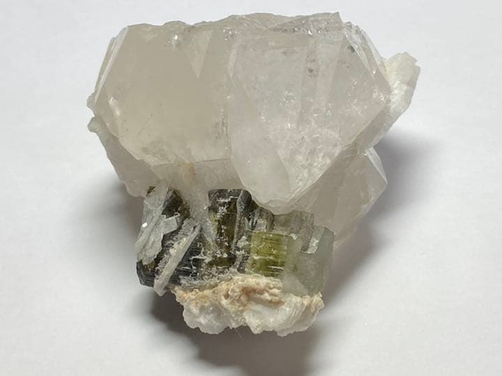 トルマリン　オン　クォーツ　100g