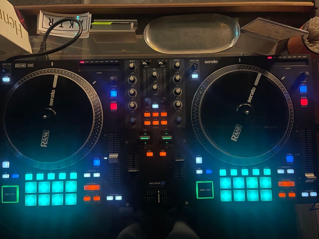 RANE ONE DJコントローラー