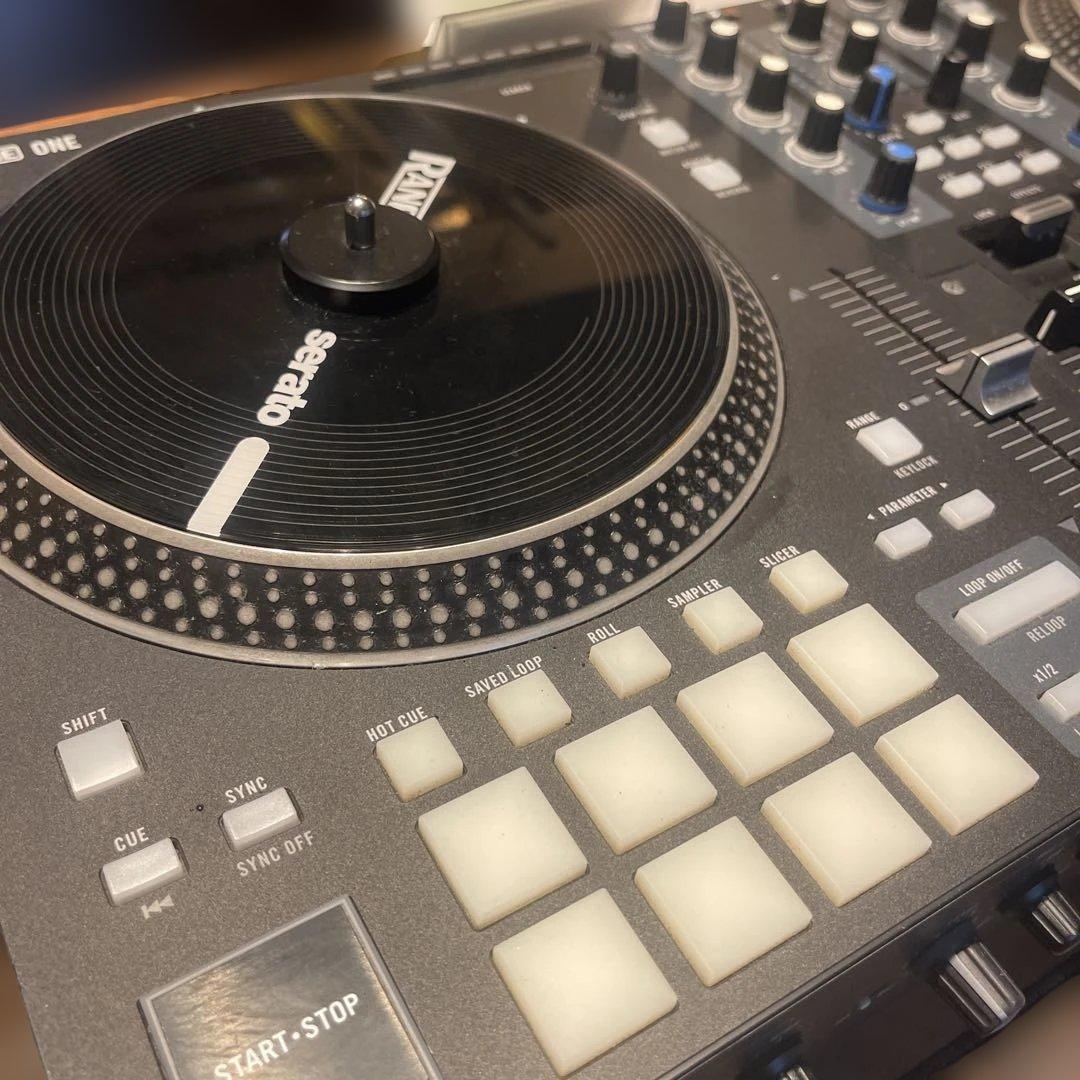 RANE ONE DJコントローラー