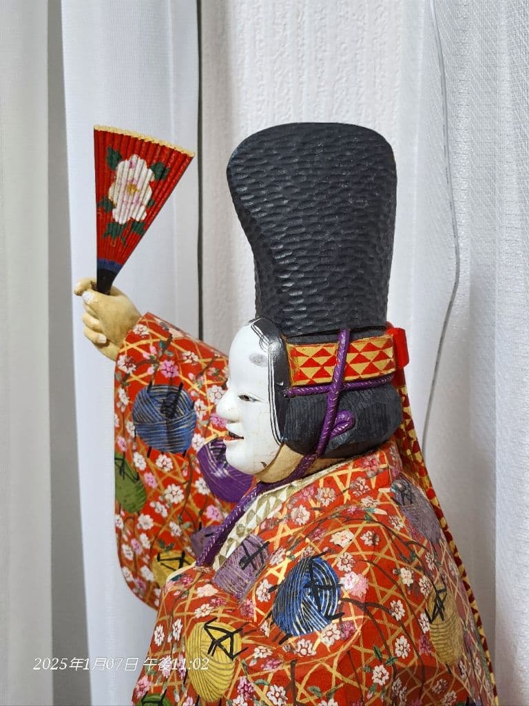 一刀彫 泉鶴寿斎 作 在銘 木彫極彩色能人形