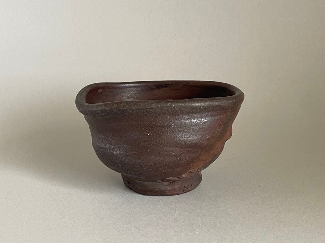 島武己(武巳) 茶碗 お碗 共箱付き やちむん 焼締め 茶道具　検索:國吉清尚