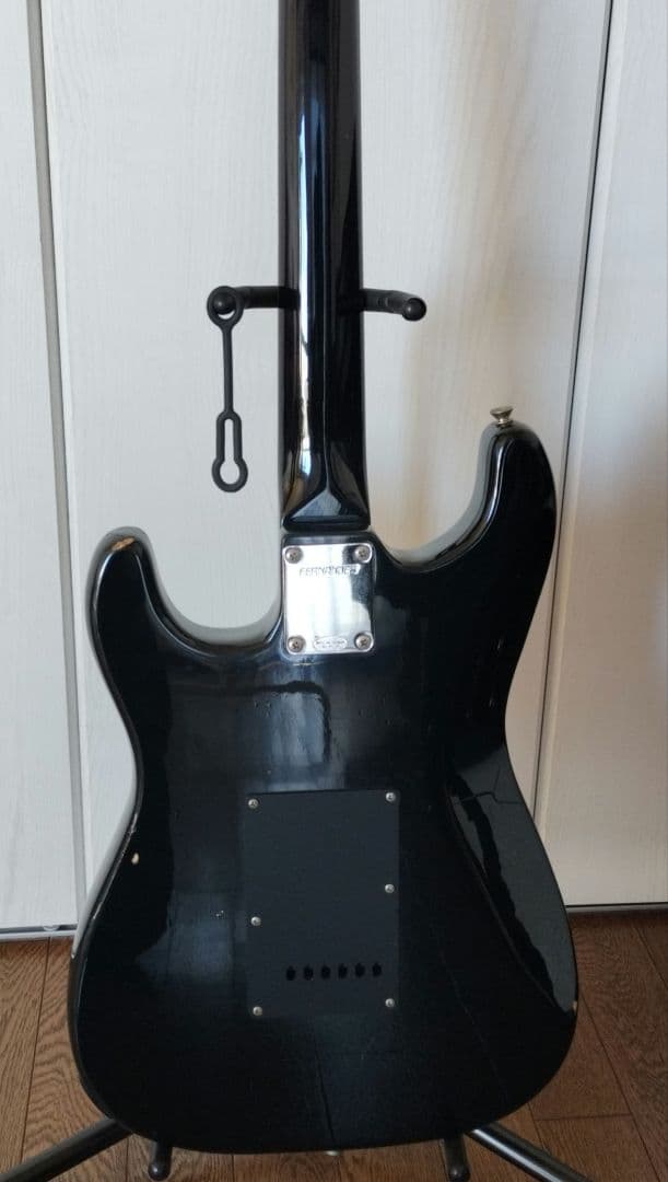 フェルナンデス Limited Edition エレキギターブラック