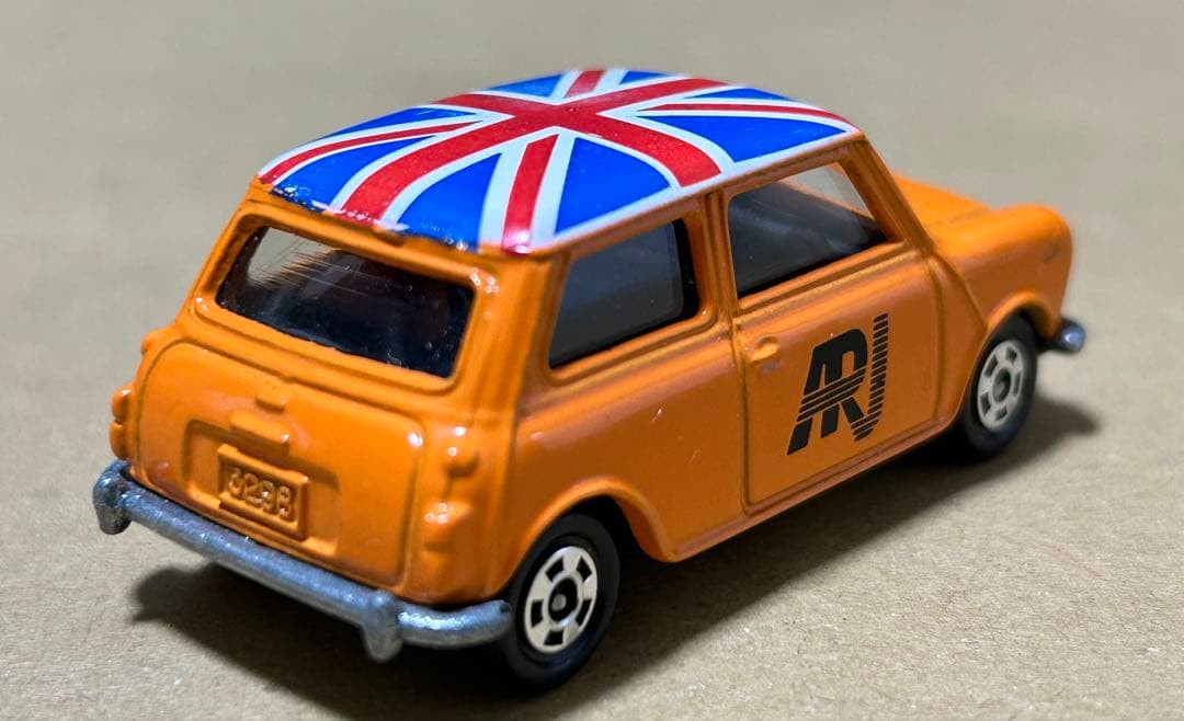 トミカ ミニクーパー ARJ ローバージャパン ③